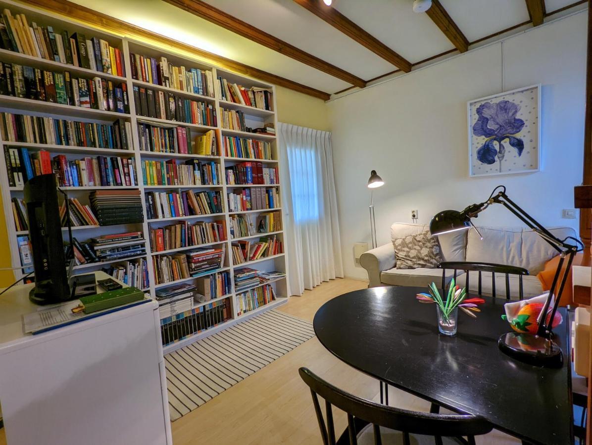 Bed and Breakfast De Slaapmus à Boven-Leeuwen Extérieur photo